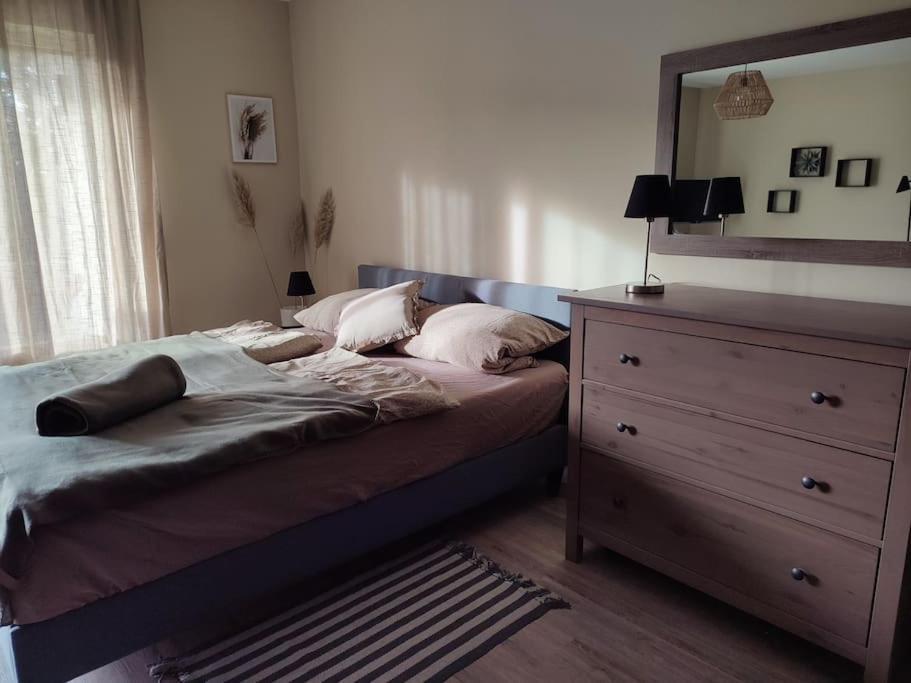 Gemuetliches Ferienapartment Mit Optionaler E-Ladesaeule Eichenzell Exterior foto